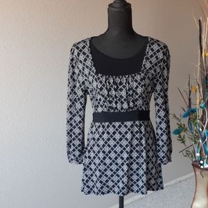 APT 9 Stretch Square Collar Tunic Top Size Medium